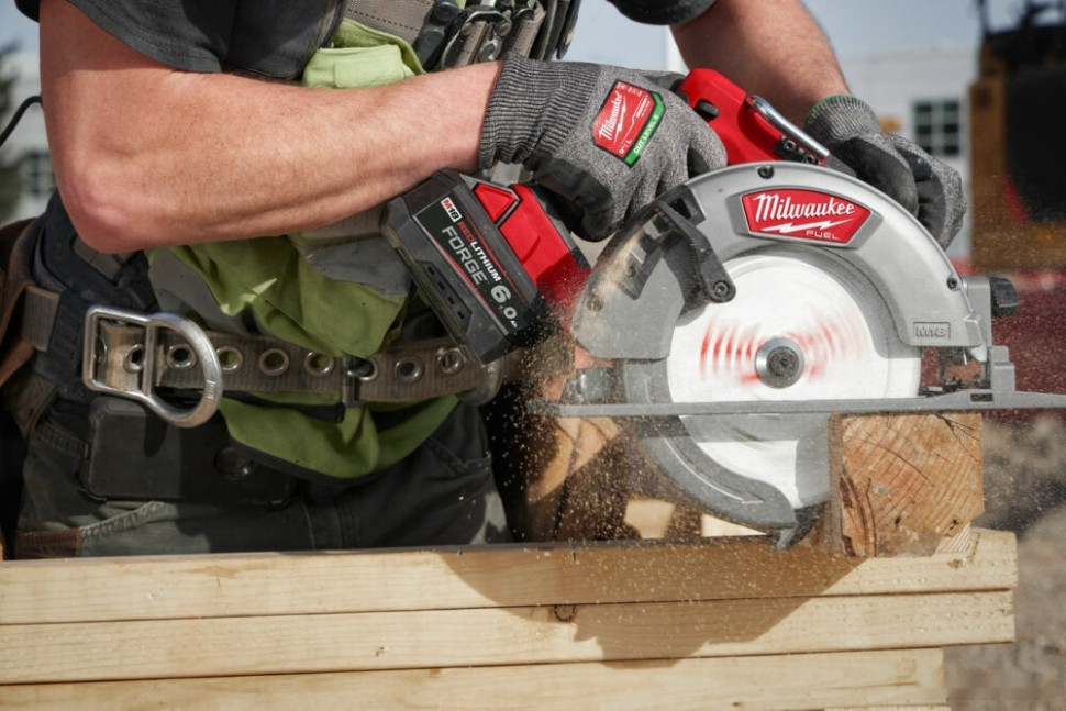 Аккумулятор для инструмента Milwaukee M18 Forge M18FB6 4932492533 (18В/6 Ач) Аккумулятор для инструмента Milwaukee M18 Forge M18FB6 4932492533 (18В/6 Ач)