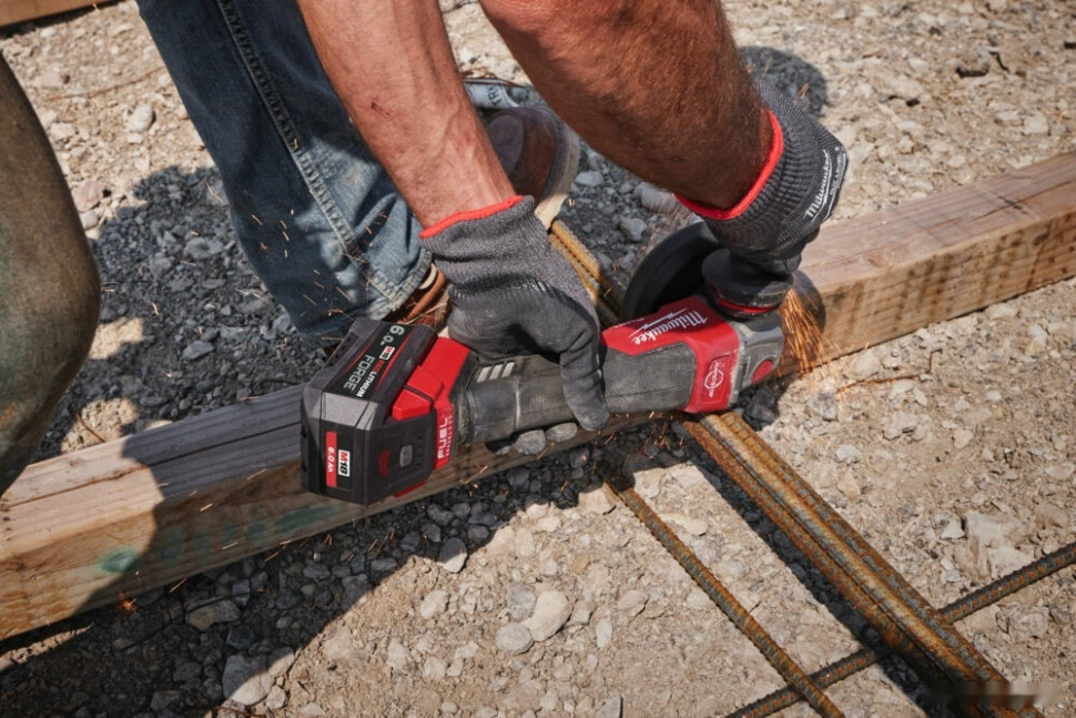 Аккумулятор для инструмента Milwaukee M18 Forge M18FB6 4932492533 (18В/6 Ач) Аккумулятор для инструмента Milwaukee M18 Forge M18FB6 4932492533 (18В/6 Ач)