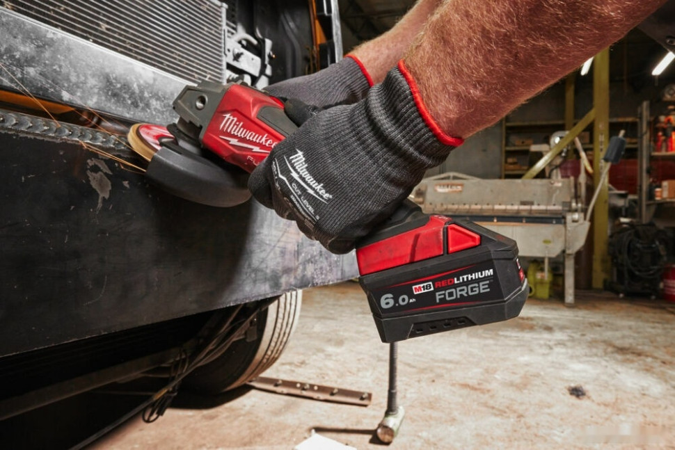 Аккумулятор для инструмента Milwaukee M18 Forge M18FB6 4932492533 (18В/6 Ач) Аккумулятор для инструмента Milwaukee M18 Forge M18FB6 4932492533 (18В/6 Ач)