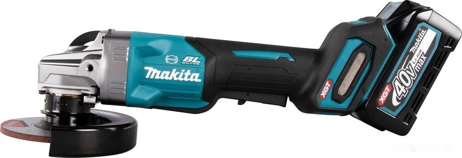 Угловая шлифмашина Makita GA013GM101 (с 1-м АКБ, кейс) Угловая шлифмашина Makita GA013GM101 (с 1-м АКБ, кейс)