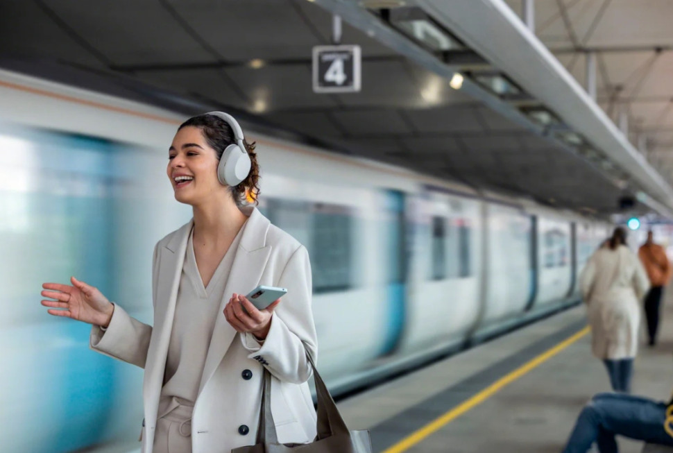 Наушники Sony WH-1000XM5 (серый) Наушники Sony WH-1000XM5 (серый)