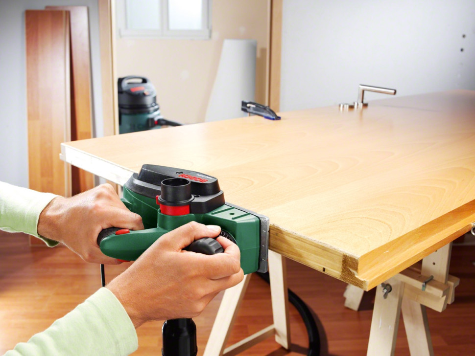 Электрорубанок Bosch PHO 3100 Электрорубанок Bosch PHO 3100