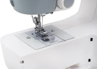Электромеханическая швейная машина Comfort 125