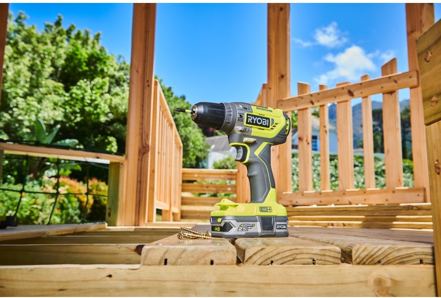 Ударная дрель-шуруповерт Ryobi R18PD5-220S 5133003734 (с 2-мя АКБ, кейс) Ударная дрель-шуруповерт Ryobi R18PD5-220S 5133003734 (с 2-мя АКБ, кейс)