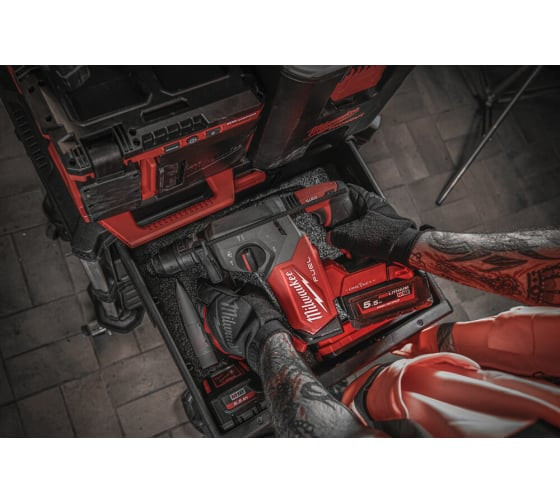 Перфоратор Milwaukee M18 FHX-552X FUEL 4933478889 (с 2-мя АКБ, кейс) Перфоратор Milwaukee M18 FHX-552X FUEL 4933478889 (с 2-мя АКБ, кейс)