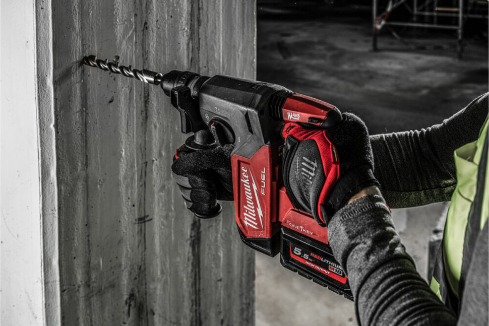 Перфоратор Milwaukee M18 FHX-552X FUEL 4933478889 (с 2-мя АКБ, кейс) Перфоратор Milwaukee M18 FHX-552X FUEL 4933478889 (с 2-мя АКБ, кейс)