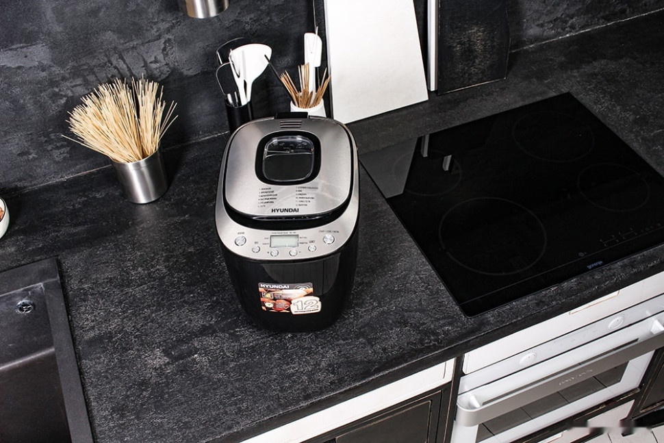 Хлебопечка Hyundai HYBM-P0212