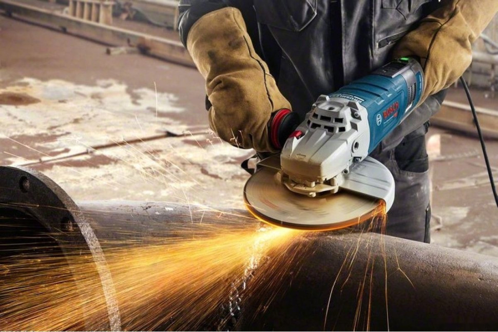 Угловая шлифмашина Bosch GWS 30-180 B Professional 06018G0000