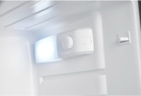 Холодильник с морозильником Snowcap RDD-170 W