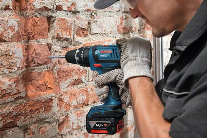 Ударная дрель-шуруповерт Bosch GSB 14.4 V-LI Professional 0601867002 (с 2-мя АКБ, кейс) Ударная дрель-шуруповерт Bosch GSB 14.4 V-LI Professional 0601867002 (с 2-мя АКБ, кейс)