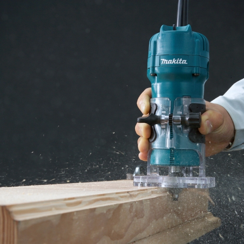 Фрезер Makita 3710