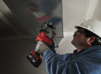 Сабельная пила Milwaukee C18 HZ-402B