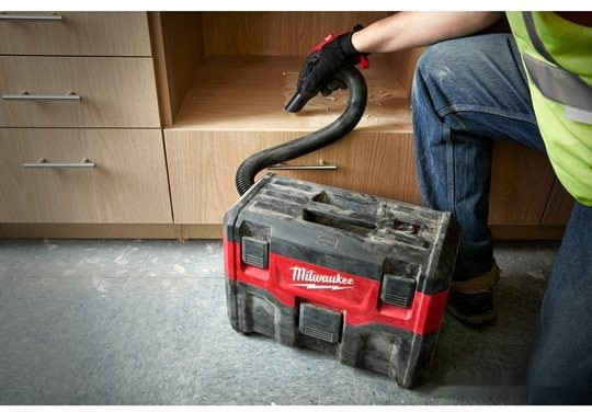 Пылесос Milwaukee M18 VC2-0