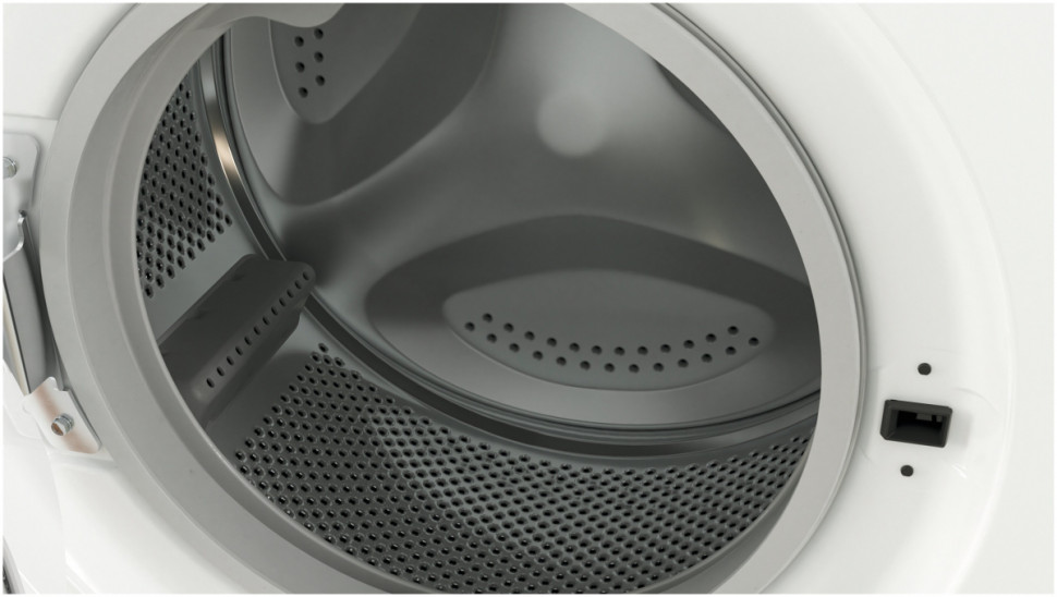 Стиральная машина Indesit IWSD 6105 B (CIS).L