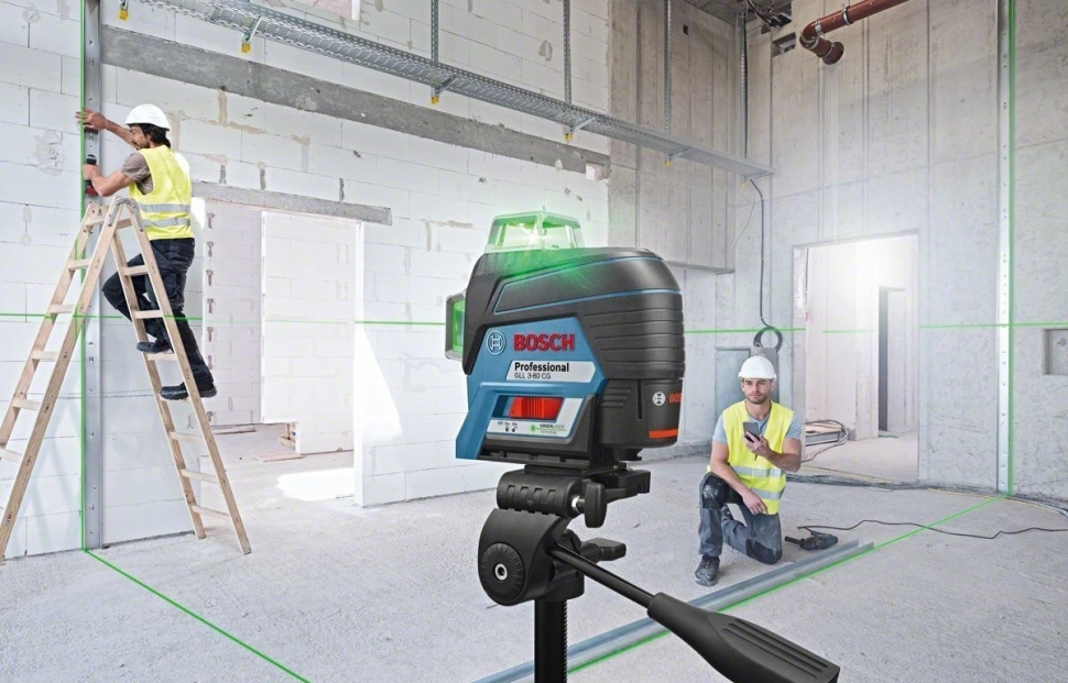 Лазерный нивелир Bosch GLL 3-80 CG Professional (с держателем BM 1) Лазерный нивелир Bosch GLL 3-80 CG Professional (с держателем BM 1)