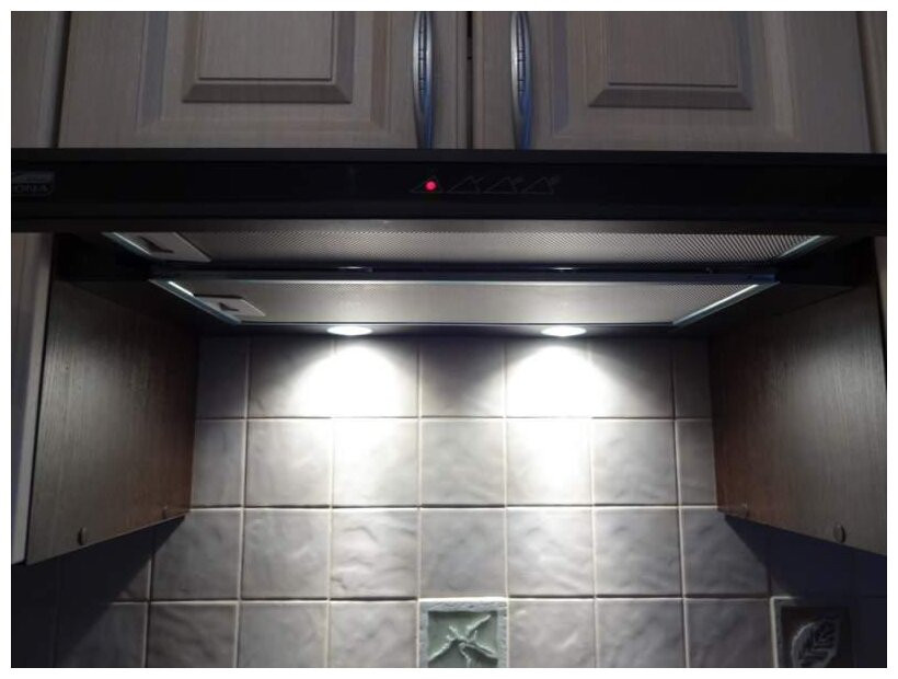 Вытяжка Krona Kamilla 600 Black 2m