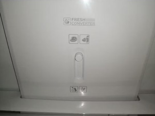 Холодильник (Side-by-Side) Snowcap MD NF 400 BI