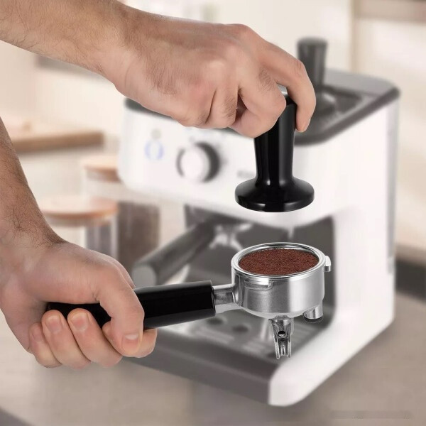 Рожковая кофеварка Kitfort KT-7169 Рожковая кофеварка Kitfort KT-7169