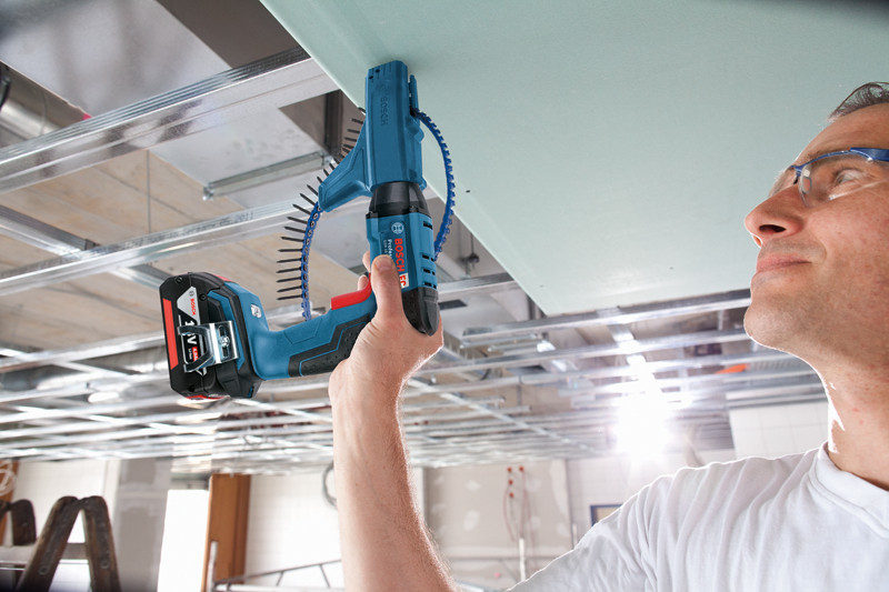 Шуруповерт Bosch GSR 18 V-EC TE Professional Шуруповерт Bosch GSR 18 V-EC TE Professional