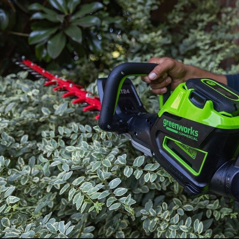 Кусторез Greenworks GC82HT2 2208307 (без АКБ) Кусторез Greenworks GC82HT2 2208307 (без АКБ)