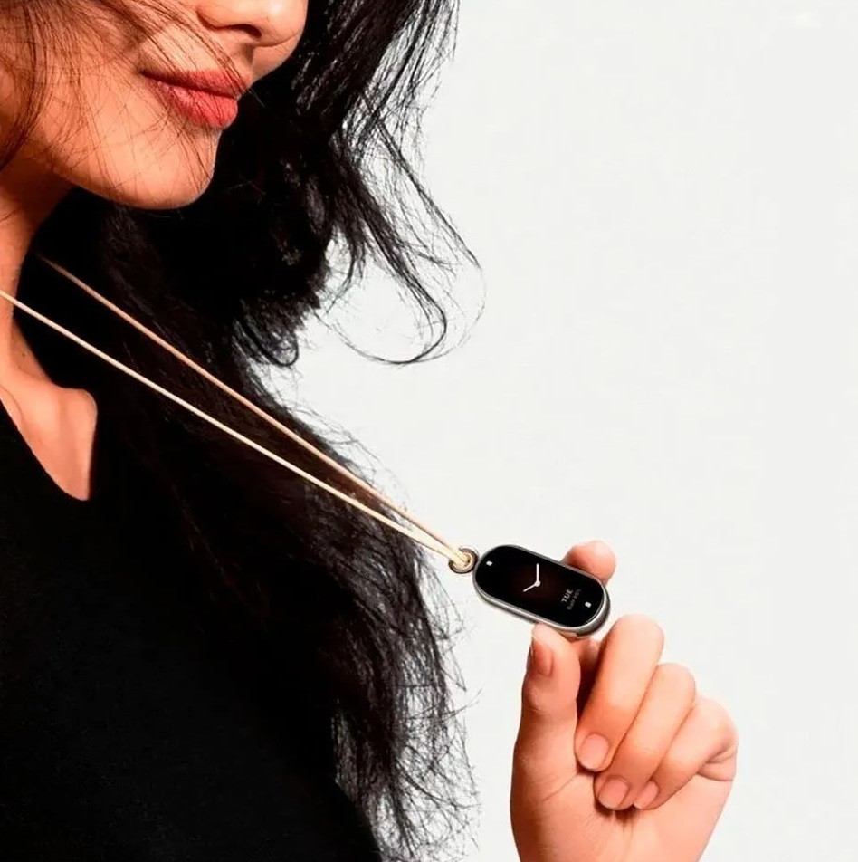 Фитнес-браслет Xiaomi Smart Band 8 (серый, с черным силиконовым ремешком, международная версия)