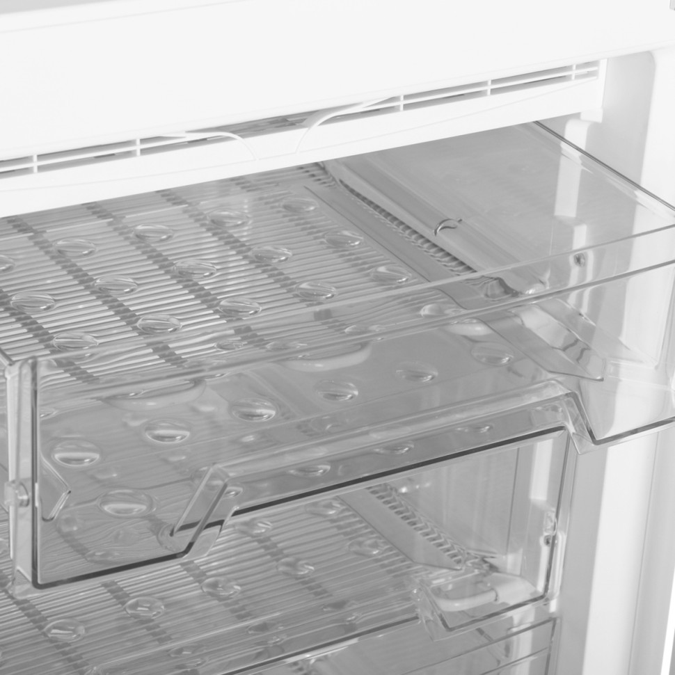 Холодильник SunWind SCC405 (белый) Холодильник SunWind SCC405 (белый)