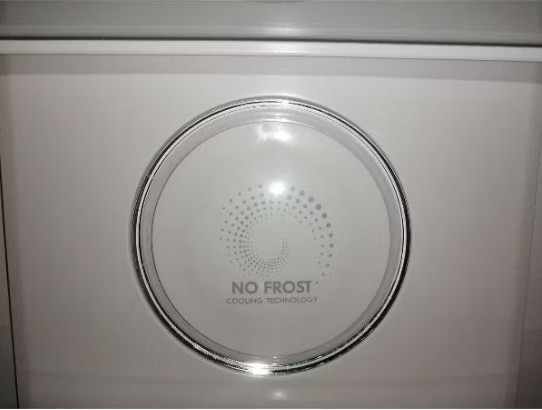 Холодильник (Side-by-Side) Snowcap MD NF 400 I