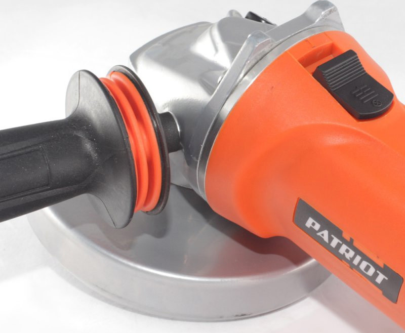 Угловая шлифмашина Patriot AG 130
