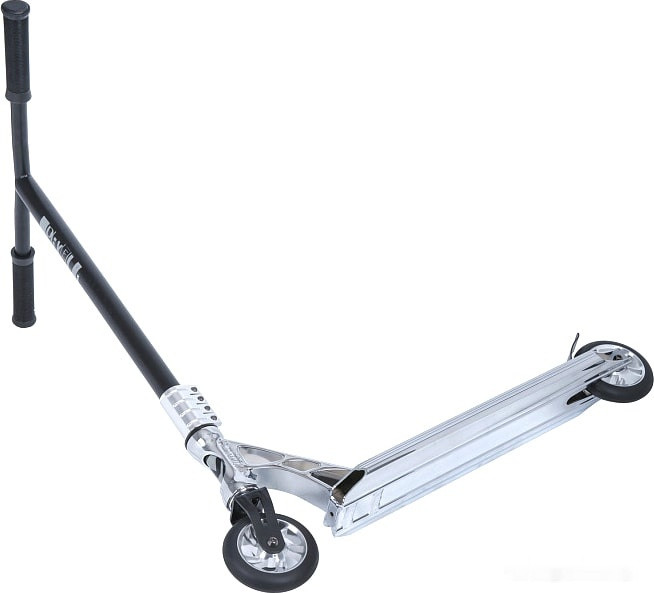 Самокат Novatrack Pixel BL 110A.PIXEL.SL20 (черный/серебристый) Самокат Novatrack Pixel BL 110A.PIXEL.SL20 (черный/серебристый)