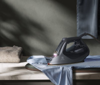 Утюг Electrolux E8SI1-8EGM