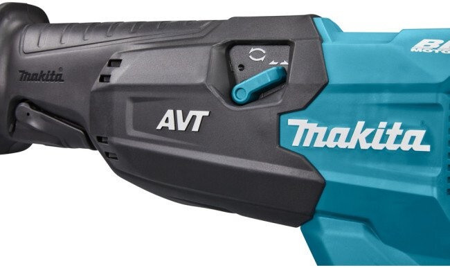 Сабельная пила Makita JR002GZA (с 1-им АКБ) Сабельная пила Makita JR002GZA (с 1-им АКБ)