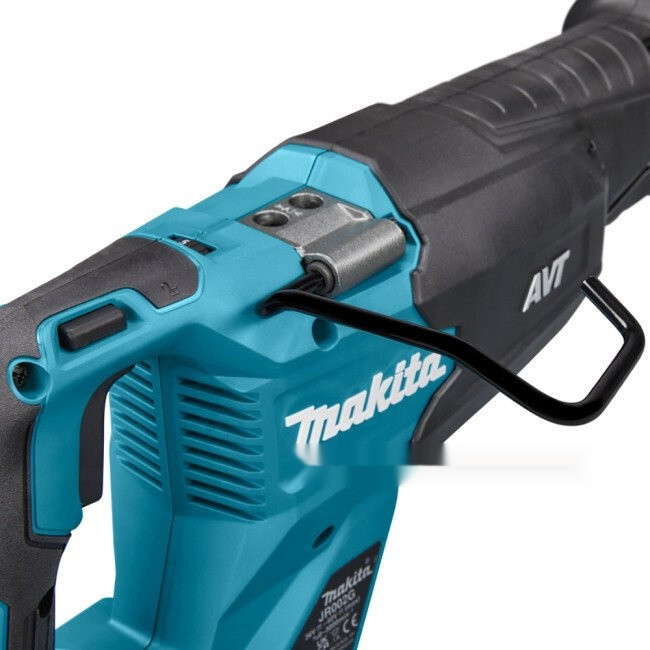 Сабельная пила Makita JR002GZA (с 1-им АКБ) Сабельная пила Makita JR002GZA (с 1-им АКБ)