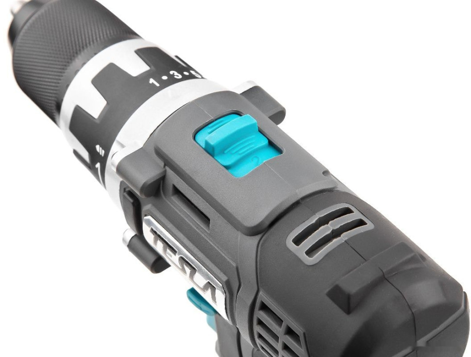 Дрель-шуруповерт Tesla TCD182DC (с 2-мя АКБ, кейс) Дрель-шуруповерт Tesla TCD182DC (с 2-мя АКБ, кейс)