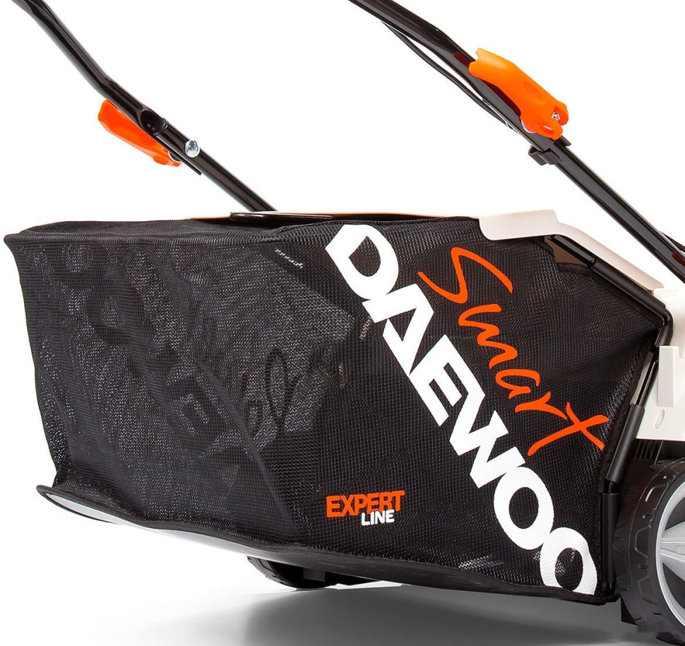 Скарификатор-аэратор Daewoo Power DSC 3840Li (без АКБ) Скарификатор-аэратор Daewoo Power DSC 3840Li (без АКБ)