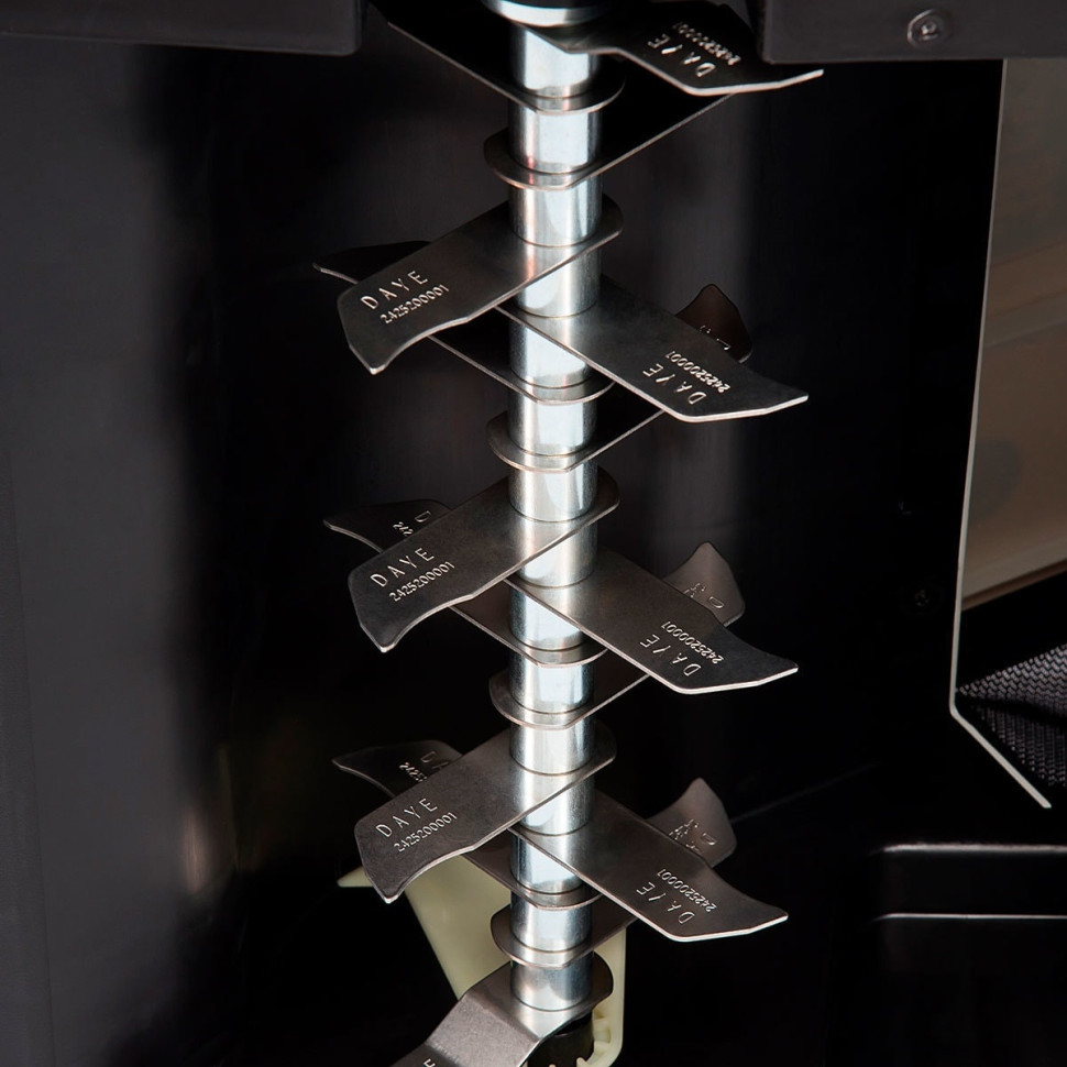 Скарификатор-аэратор Daewoo Power DSC 3840Li (без АКБ) Скарификатор-аэратор Daewoo Power DSC 3840Li (без АКБ)