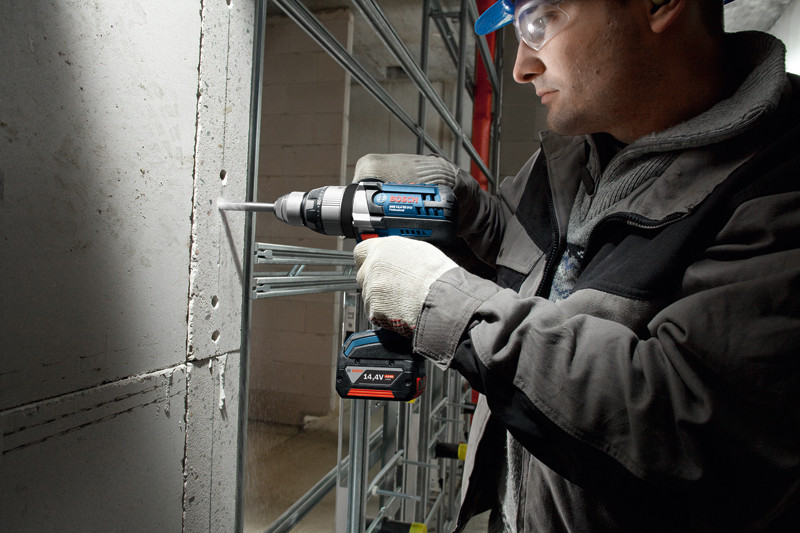 Дрель-шуруповерт Bosch GSB 14.4 VE-2-LI Professional Дрель-шуруповерт Bosch GSB 14.4 VE-2-LI Professional