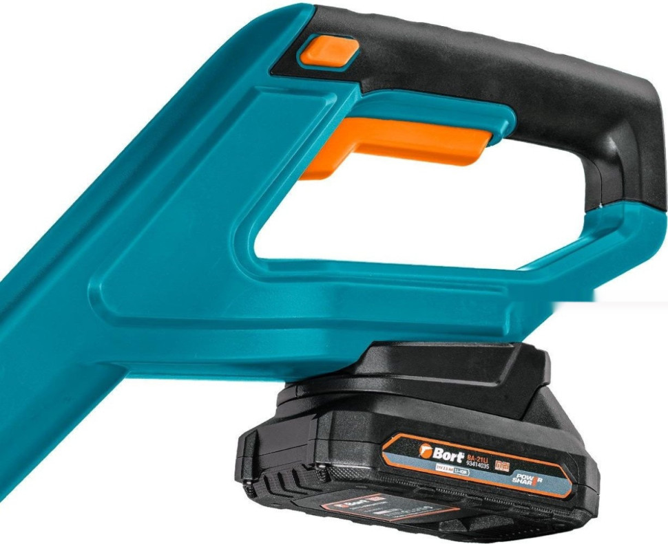 Снегоуборщик BORT BSF-31 (с 1-им АКБ) Снегоуборщик BORT BSF-31 (с 1-им АКБ)