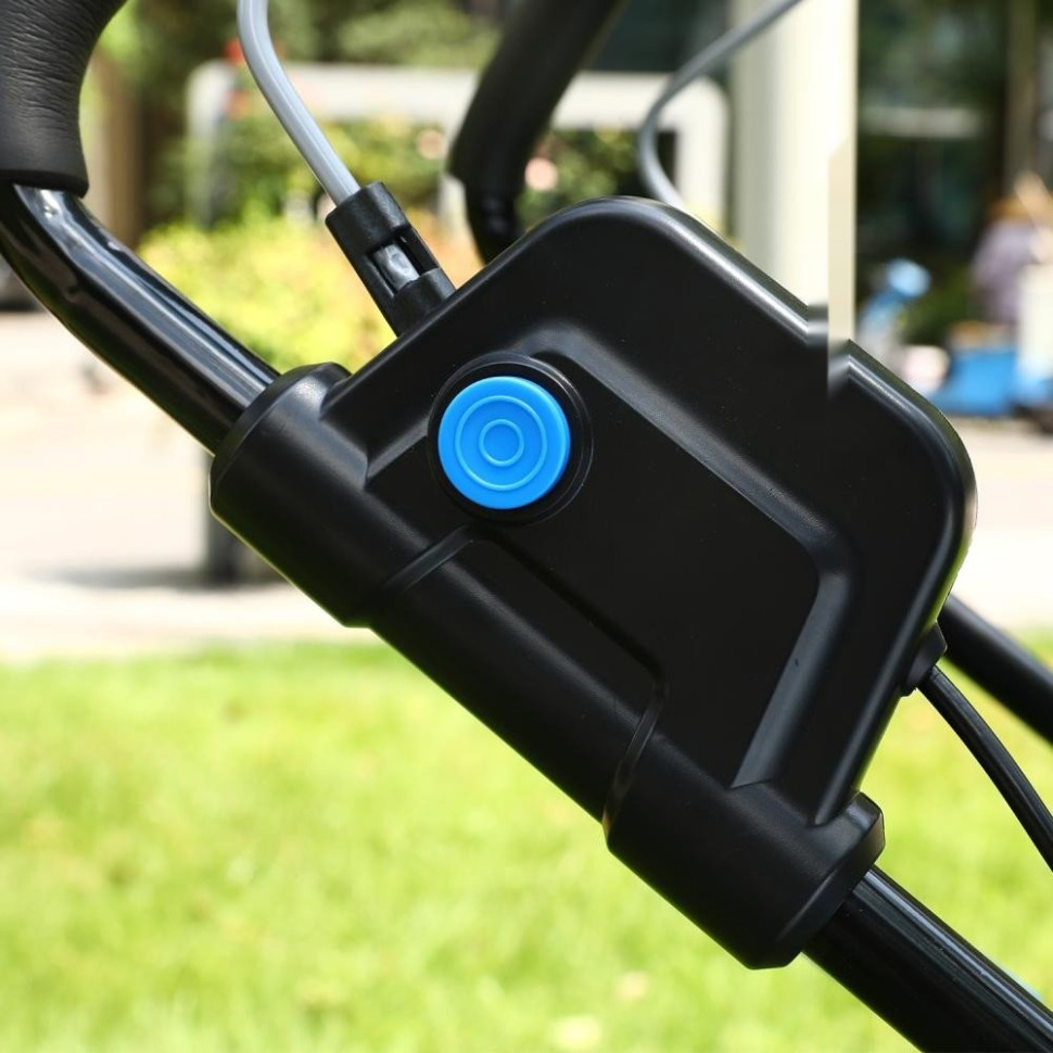 Снегоуборщик Deko ST412-6 083-4445 (с 2-мя АКБ) Снегоуборщик Deko ST412-6 083-4445 (с 2-мя АКБ)