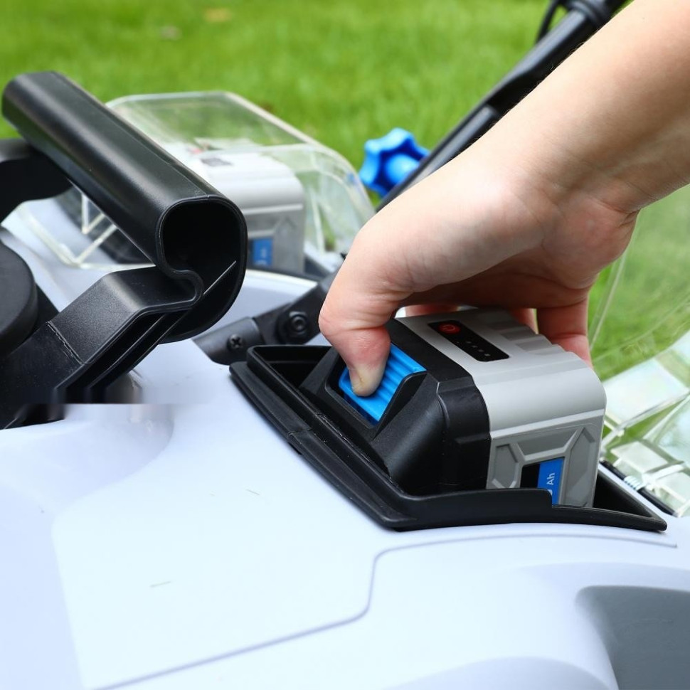 Снегоуборщик Deko ST412-6 083-4445 (с 2-мя АКБ) Снегоуборщик Deko ST412-6 083-4445 (с 2-мя АКБ)