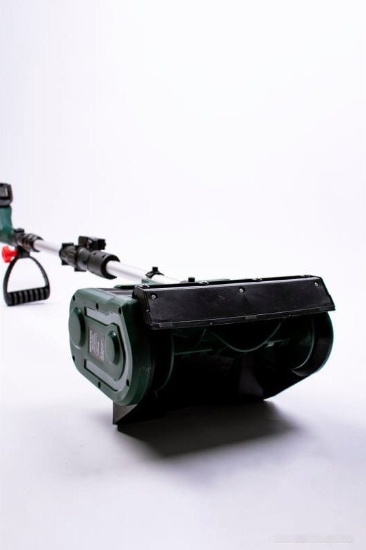 Снегоуборщик Favourite OBS 21/4SP Снегоуборщик Favourite OBS 21/4SP