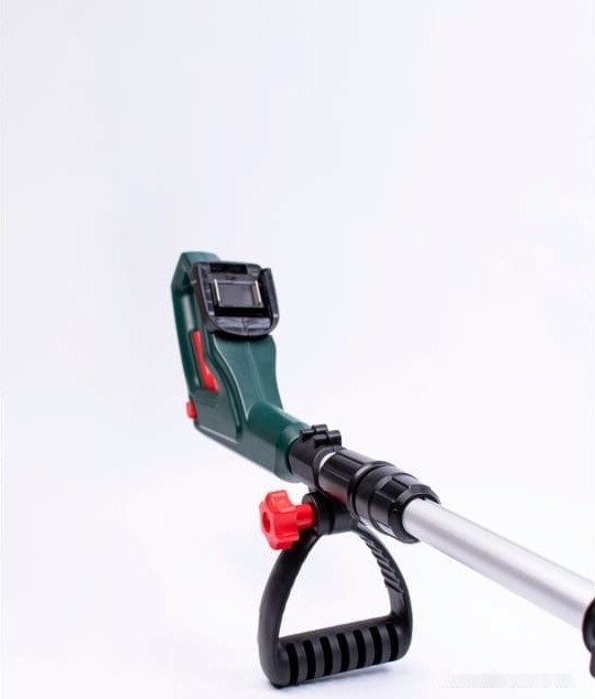 Снегоуборщик Favourite OBS 21/4SP Снегоуборщик Favourite OBS 21/4SP