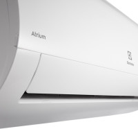 Кондиционер Electrolux Atrium EACS-09HAT/N8