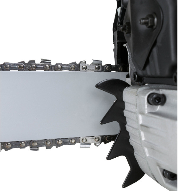 Бензопила цепная Ресанта БП-6220 (70/6/17) Бензопила цепная Ресанта БП-6220 (70/6/17)