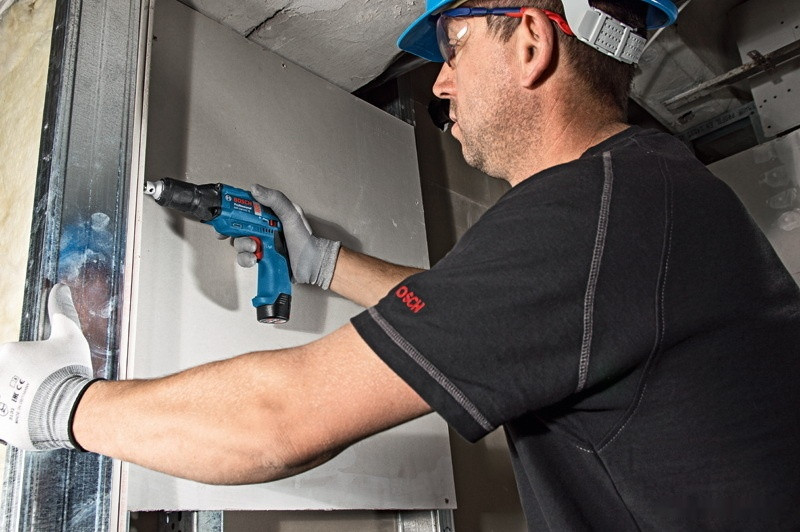 Шуруповерт для гипсокартона Bosch GTB 12V-11 Professional 06019E4002 (без АКБ) Шуруповерт для гипсокартона Bosch GTB 12V-11 Professional 06019E4002 (без АКБ)