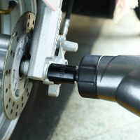 Гайковерт Deko DKIW1300 063-3003 (кейс)