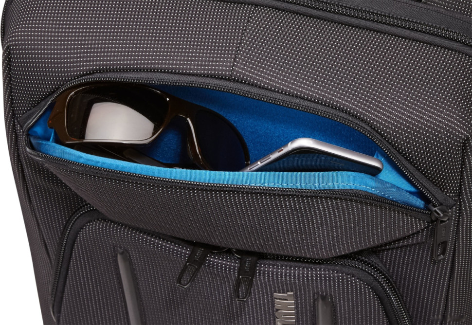 Чемодан-спиннер Thule Crossover 2 Carry On Spinner C2S-22 55 см (black) Чемодан-спиннер Thule Crossover 2 Carry On Spinner C2S-22 55 см (black)