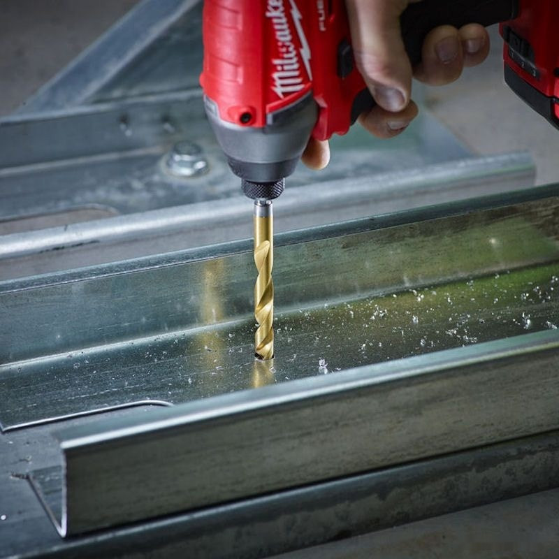 Набор оснастки Milwaukee 48894760 (19 предметов) Набор оснастки Milwaukee 48894760 (19 предметов)