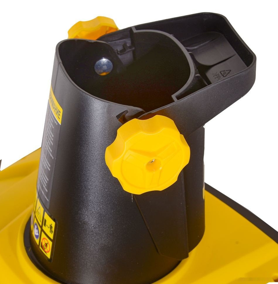 Снегоуборщик Huter SGC 2500EL Снегоуборщик Huter SGC 2500EL