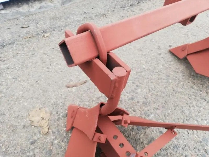 Окучник Сморгонский агрегатный завод ОМ-25.03 Окучник Сморгонский агрегатный завод ОМ-25.03