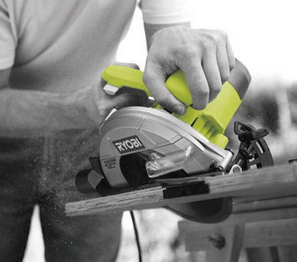 Дисковая пила Ryobi RCS1400-G Дисковая пила Ryobi RCS1400-G